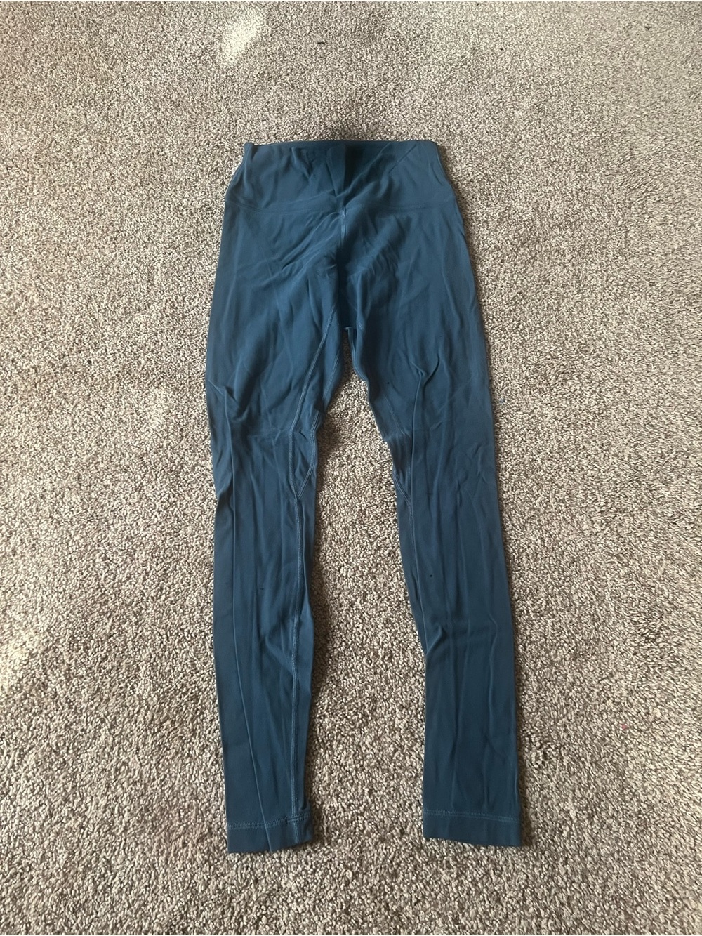 Lululemon - Picture 2 of 2